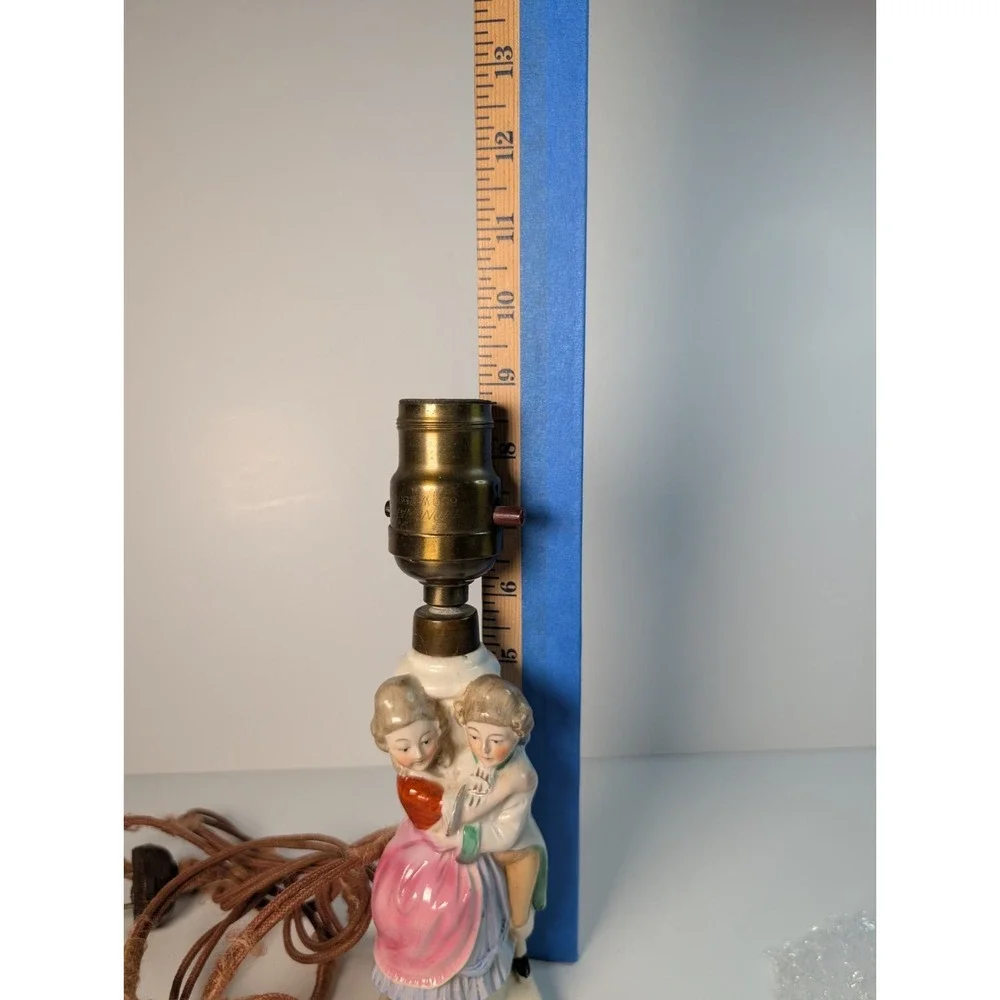 Vintage Hand Painted Figural Victorian Boudoir Table Lamp‎ Bedside Made Germany